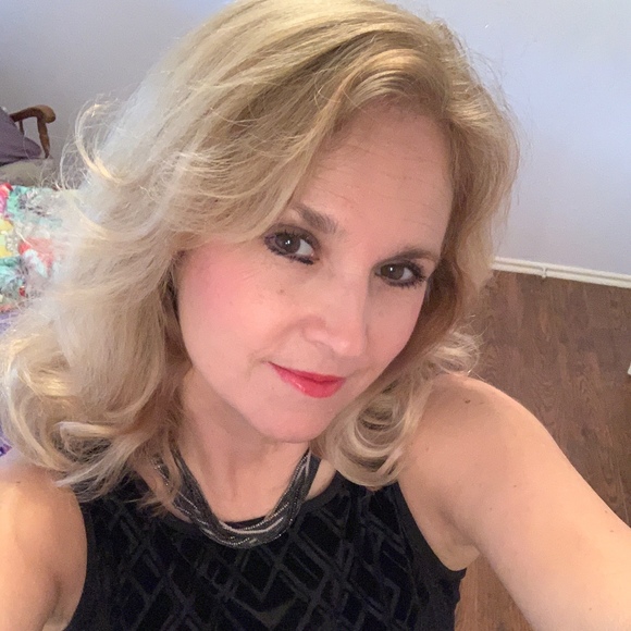 karenharper411